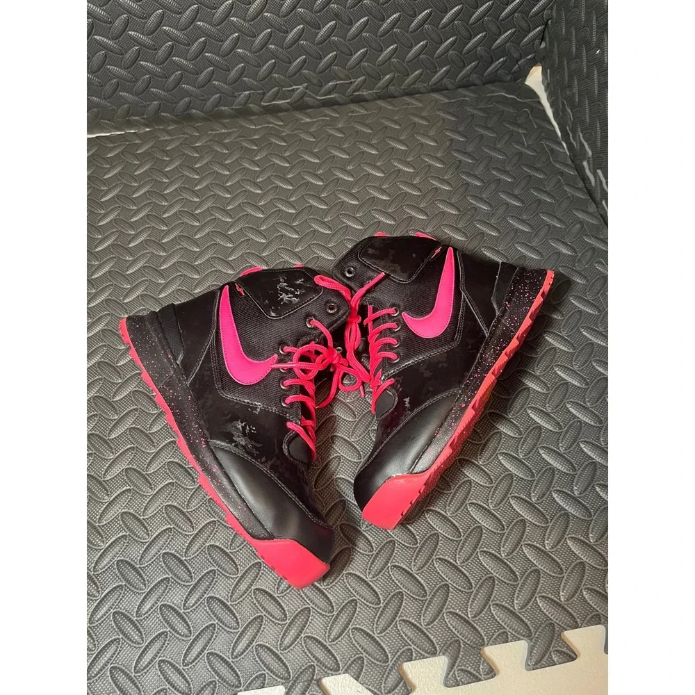 Nike ACG Stasis Boots Youth 5.5Y Black Pink High Top‎ Sneakers 685610-002